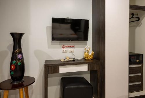New Nordic Suites 4 by Apartwell