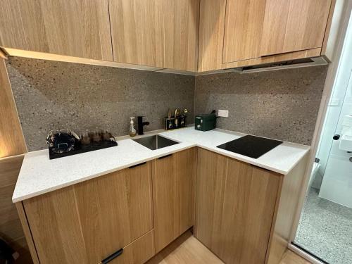 Oak Haven Sydney Suites in Balmain