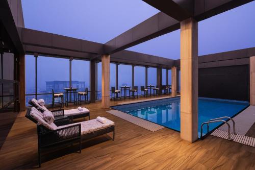 Courtyard by Marriott Amritsar - 수영장