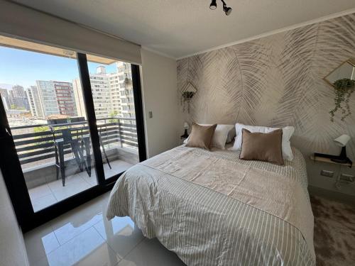 HOM I Amplio Depto 1D1B 3PAX con Terraza en STGO