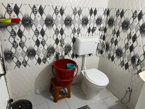stay in apartment - image 3