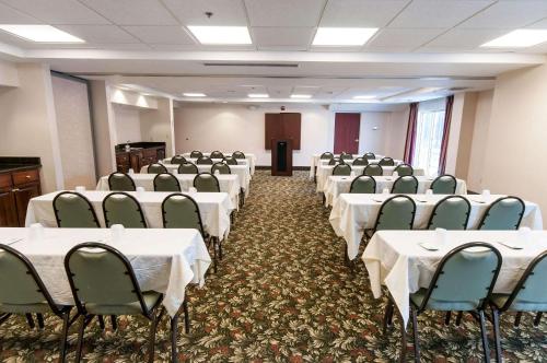 Comfort Inn & Suites Mount Pocono - 회의실/연회장