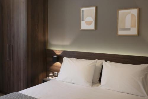 Renovated 3BDR Apartment in the heart of Athens - image 5