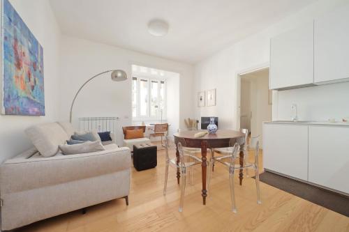 YCH-Delightful flat near San Giovanni, Roma (foto 8)