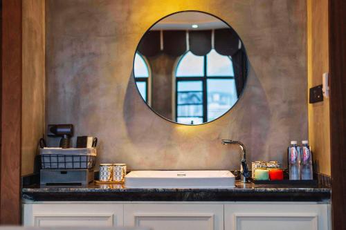 肖恩城堡度假美宿(张家界天门山索道店) 肖恩城堡度假美宿(张家界天门山索道店)