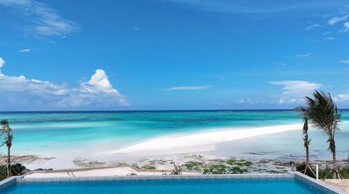 Oasis Blu Beach Resort-Adults Only 3