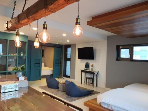 The Luce & House, Jeju