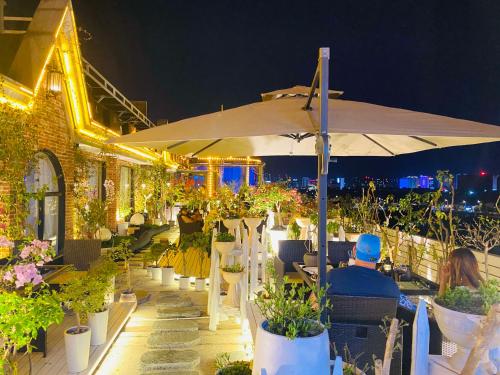 肖恩城堡度假美宿(张家界天门山索道店) 肖恩城堡度假美宿(张家界天门山索道店)