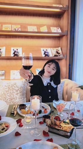 肖恩城堡度假美宿(张家界天门山索道店) 肖恩城堡度假美宿(张家界天门山索道店)