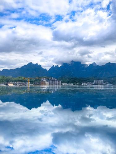 肖恩城堡度假美宿(张家界天门山索道店) 肖恩城堡度假美宿(张家界天门山索道店)