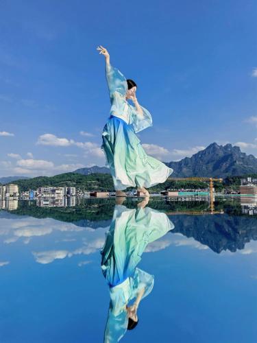 肖恩城堡度假美宿(张家界天门山索道店) 肖恩城堡度假美宿(张家界天门山索道店)