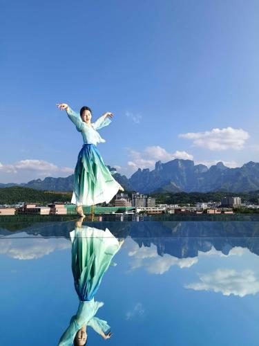 肖恩城堡度假美宿(张家界天门山索道店) 肖恩城堡度假美宿(张家界天门山索道店)