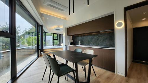 Yang Pyeong HOUSE OF MIND Pension in Danwol-myeon