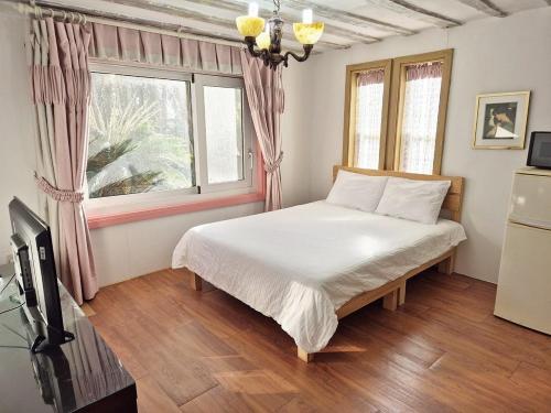 1 double bed