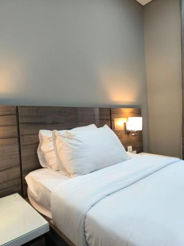 Single Room image 4