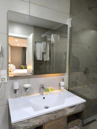Single Room room in Polana Plaza Hotel