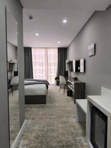 Twin Room room in Polana Plaza Hotel