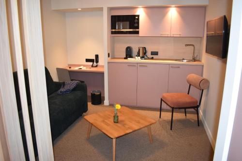 Hotel Les Tilleuls - image 4