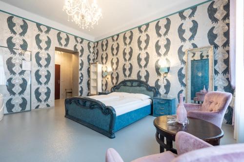 Hotel Urania - image 11