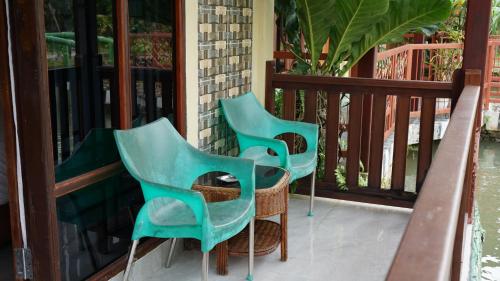 Orangutan Villa & Eco-Friendly Jungle Trekking in Bukit Lawang