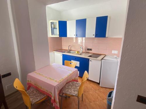 virtuve, Necaj Apartment in Bajram Curri