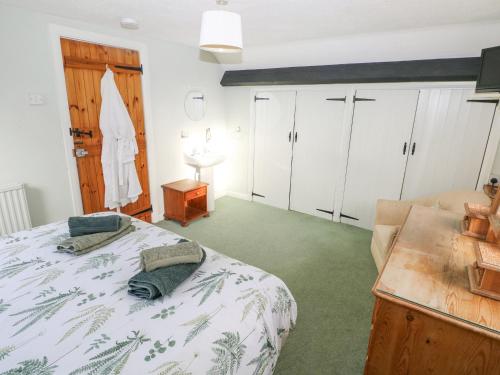 Barn Cottage Haverfordwest - image 14