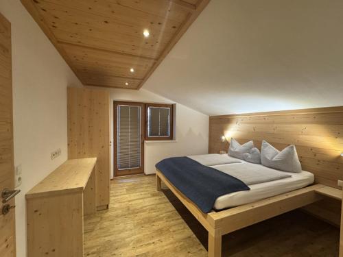 Apartment Hocheben by Interhome in เอคคาร์เทา