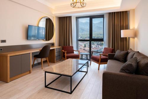 Suite image 8