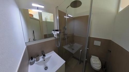 7Rooms, Losone (fotografie 8)