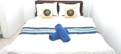 1 double bed