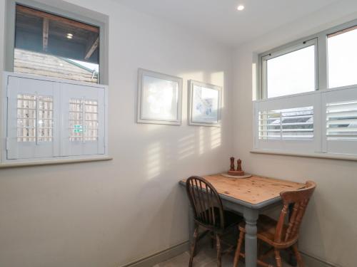 Buitenkant, Dutch 1 in Broughton Poggs