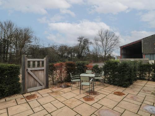 Buitenkant, Dutch 1 in Broughton Poggs