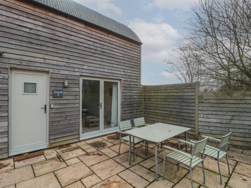 Buitenkant, Dutch 2 in Broughton Poggs