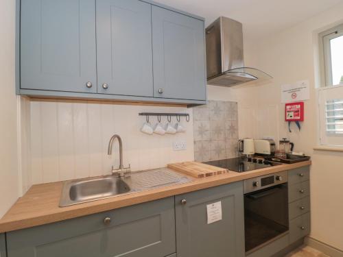 Buitenkant, Dutch 2 in Broughton Poggs