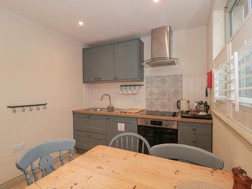 Buitenkant, Dutch 2 in Broughton Poggs