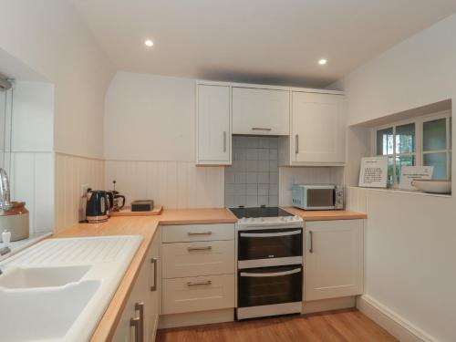 Buitenkant, Stable Cottage in Broughton Poggs