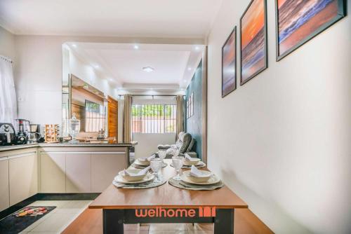 Casa em Itanhaém com piscina a 5 minutos da praia (Casa em Itanhaem com piscina a 5 minutos da praia) in บัลเนียริโอไกโวตัส