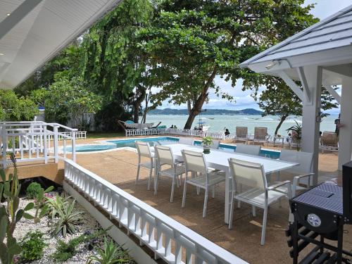 4 BR Entire Beachfront Villa, Seaside Bliss Villa Rawai - 편의 시설/서비스