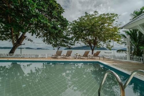 4 BR Entire Beachfront Villa, Seaside Bliss Villa Rawai - 주변 환경
