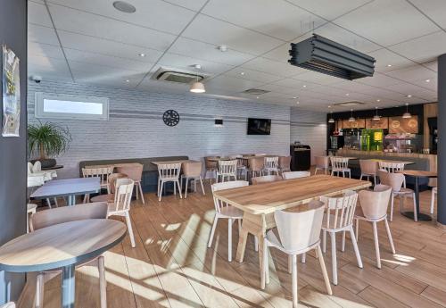 Ресторан, B&B HOTEL Ouistreham in Ouistreham