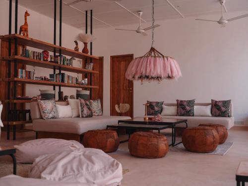 Animals Boutique Hotel - Adults Only in อาหันคาม