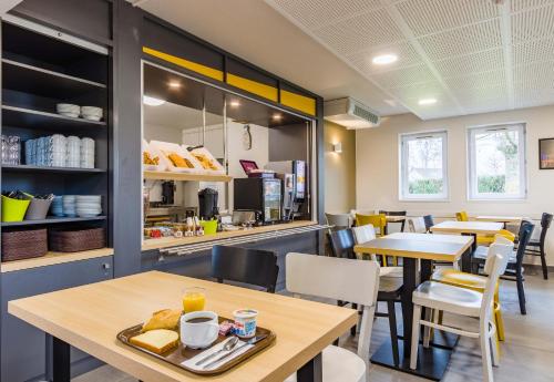 B&B Hôtel Tours Nord 2 La petite Arche - image 13