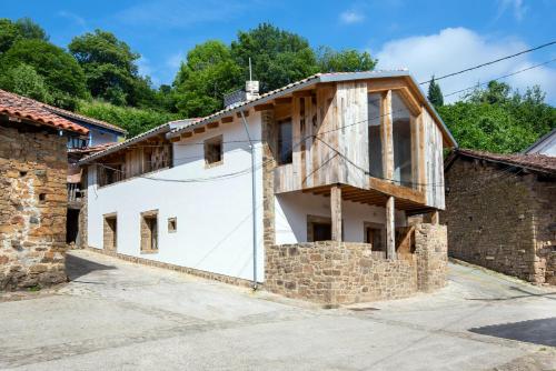Viesnīcas āriene, Benaki90 in Rioseco