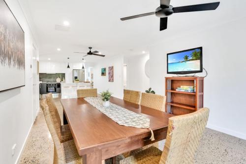 Rainforest Retreat Lower Haven Ground-Floor Bushland Stay in Stratford