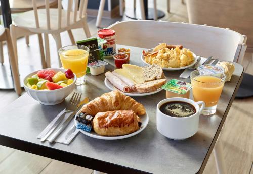 B&B Hôtel Massy Gare TGV - image 13