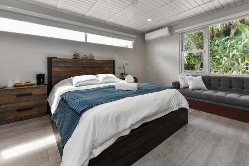 Luxury Triple Room image 10