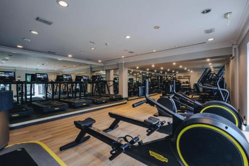 Reserve, by Warner Hotels - The Runnymede on Thames, Windsor (photo 6)