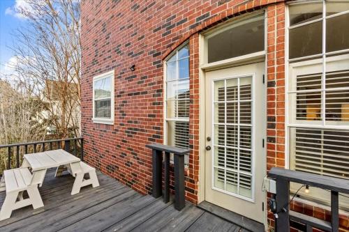 Private 3-Story Home - Near Med Center - Museums near Buffalo Bayou Park