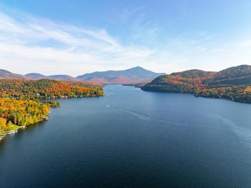 منظر, Town House Lodge in Lake Placid City Center