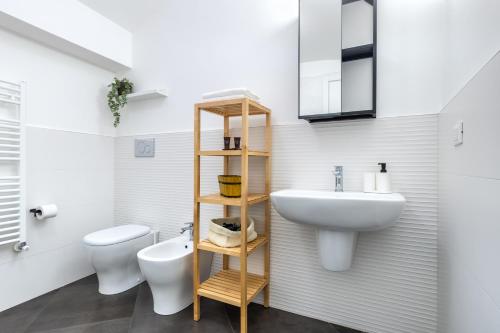 V-Home nel Centro del Quadrilatero con 2 Camere da Letto, Turin (photo 10)